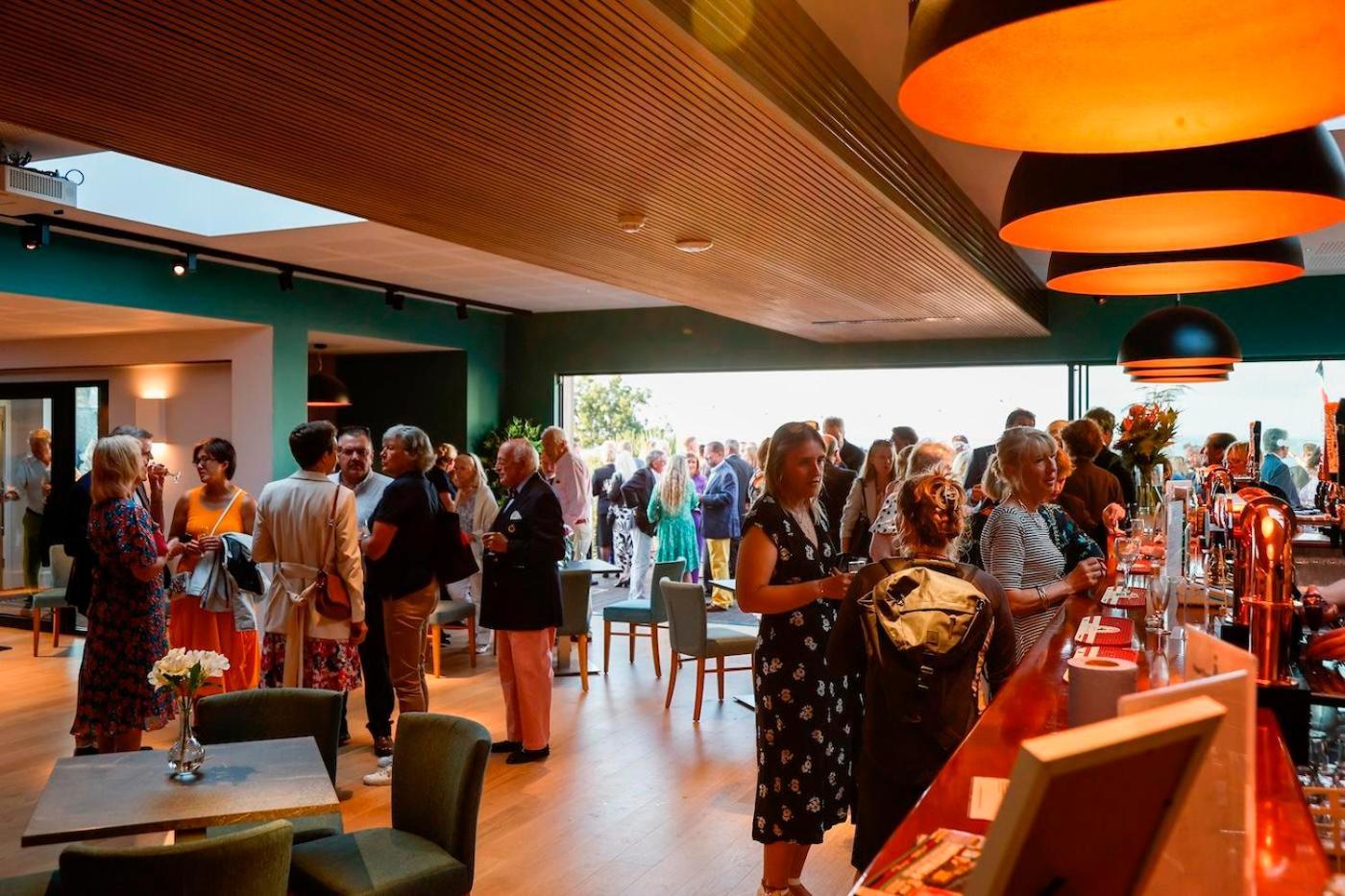 Hotel Royal Ocean Racing Club Cowes  Esterno foto