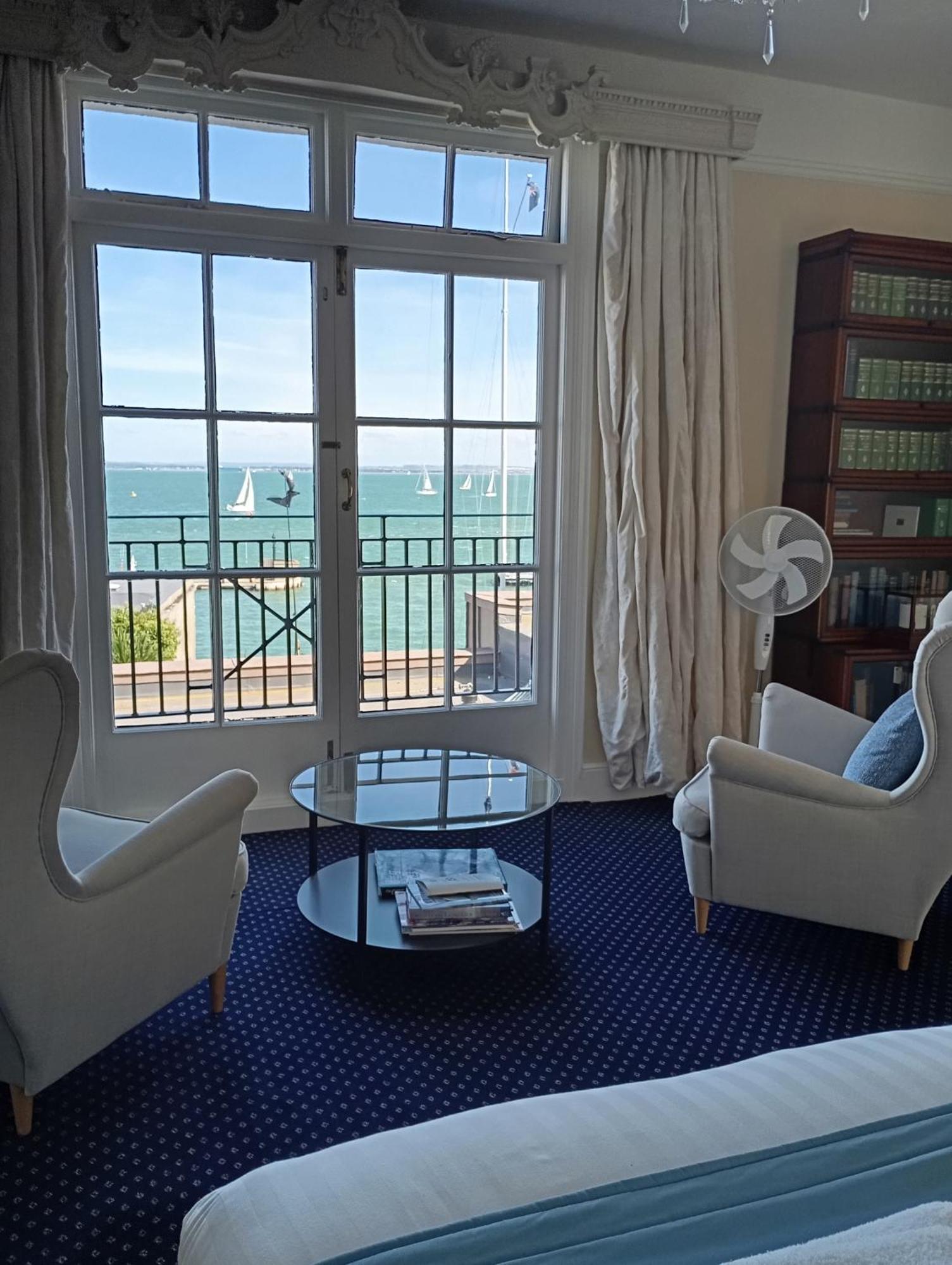 Hotel Royal Ocean Racing Club Cowes  Esterno foto